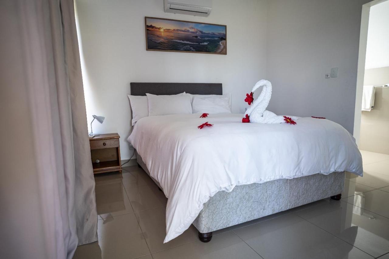 Castelo Beach Resort Magila ภายนอก รูปภาพ