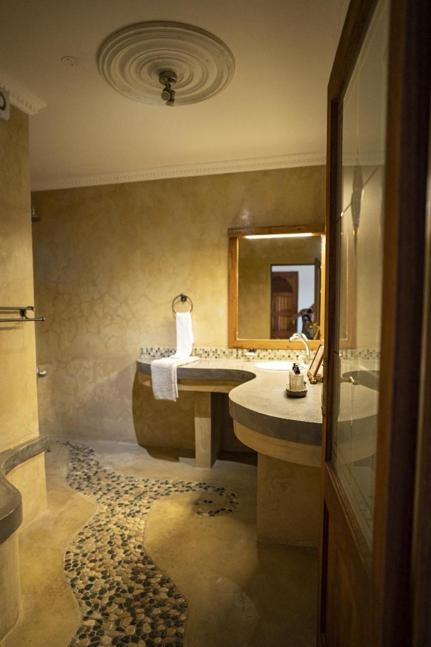 Castelo Beach Resort Magila ภายนอก รูปภาพ